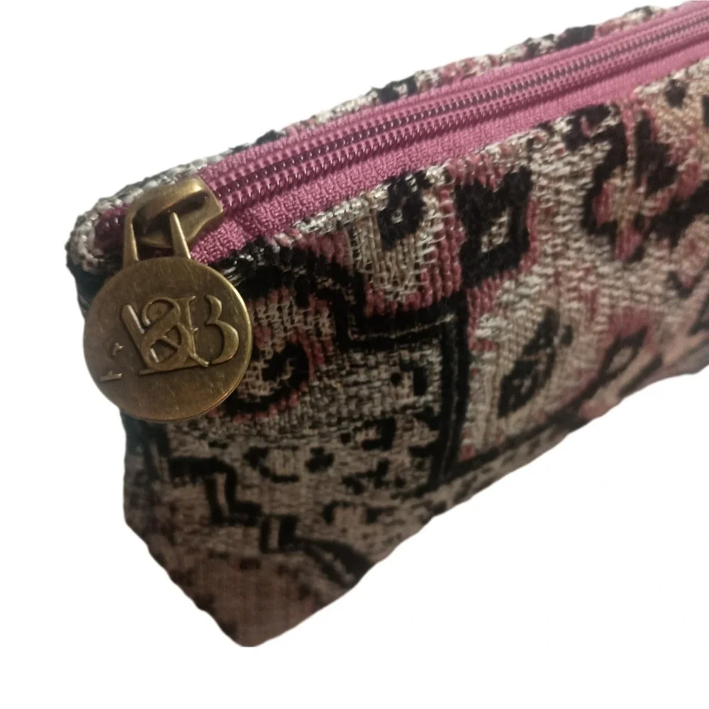 America & Beyond Tapestry‎ Makeup Bag W584